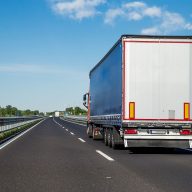 Leia mais sobre o artigo Placa Mercosul para caminhão? Entenda, agora, como funciona!